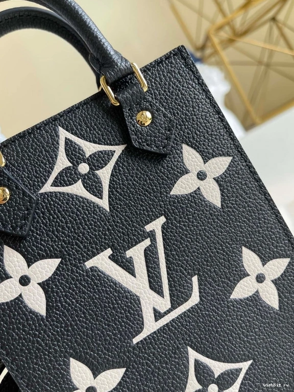 WIS SAC PETIT VUITTON PLAT LOUIS 0927